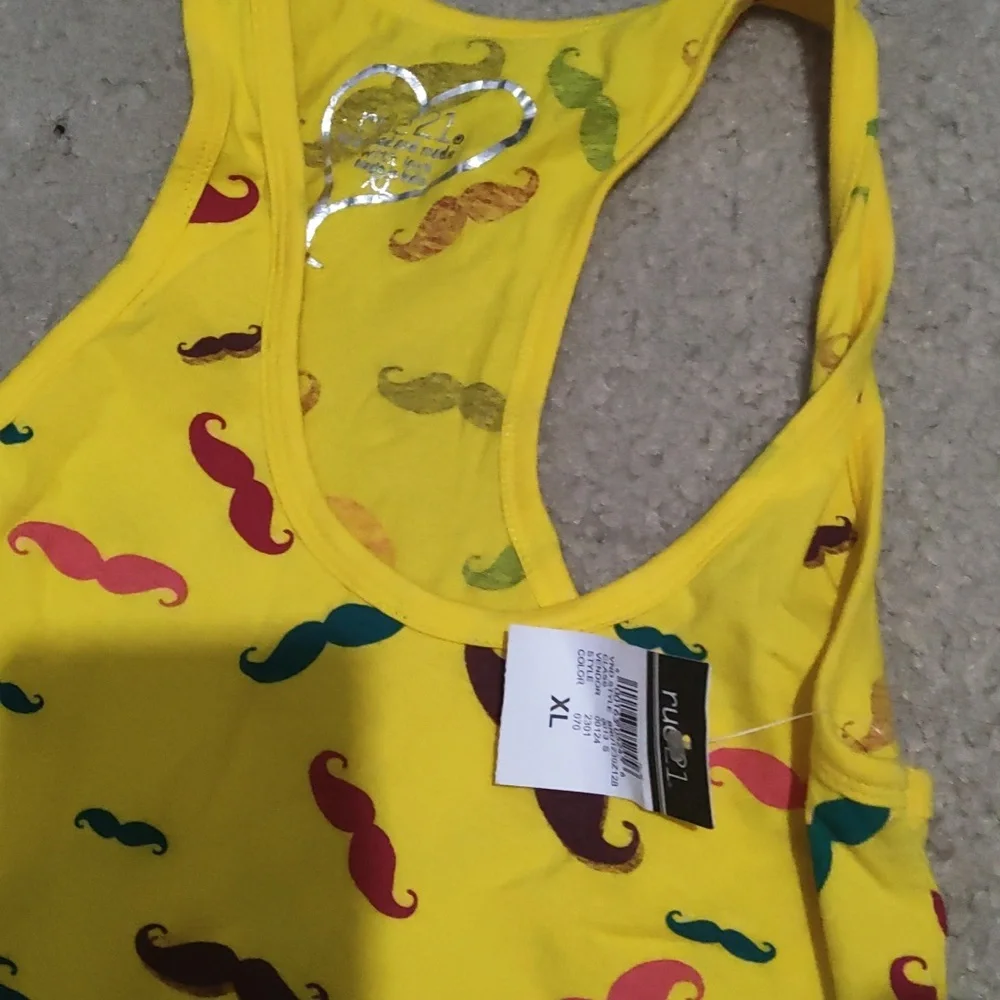 Rue21 Tank Top - Picture 2 of 3